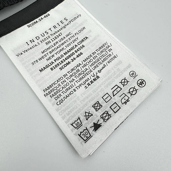 モンクレール コピー◆パッチポケット付きコットン製Tシャツ mov78415